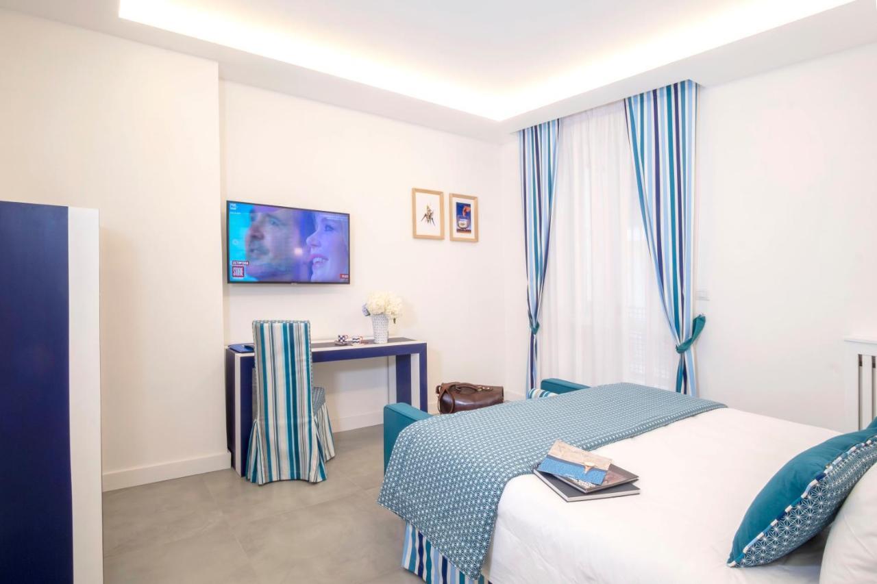 Yourhome - Unica Luxury Apartment 卡斯特拉玛雷帝斯达比亚 外观 照片