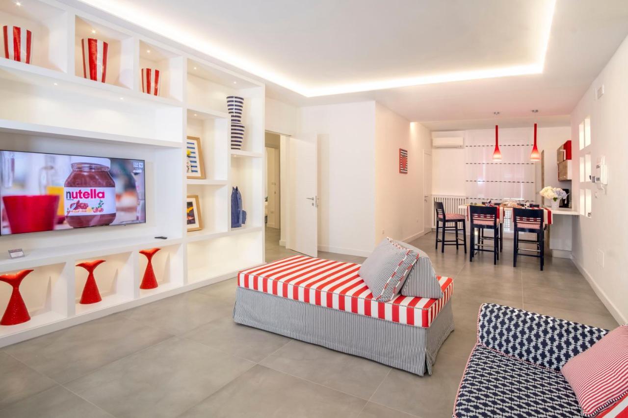 Yourhome - Unica Luxury Apartment 卡斯特拉玛雷帝斯达比亚 外观 照片
